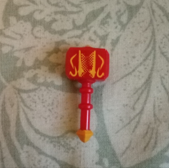 Red Hammer with Yellow Design Toy for Action Figures/Legos - Picture 4 of 4